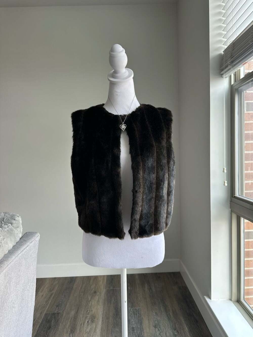 Vintage Dark Brown Faux Fur Vest Mob Wife Whimsigoth Russian It Girl
